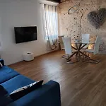 Ca' Monica Apartamento *