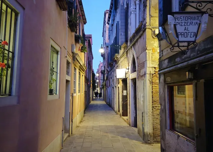 Ca' Monica דירה *