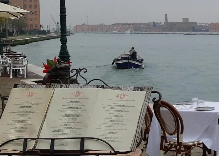 Apartment Ca' Monica Venedig