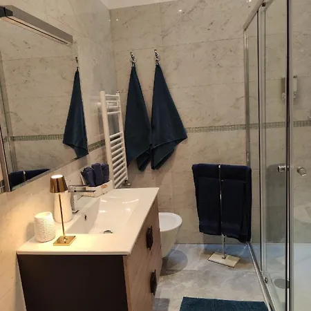 Ca' Monica 아파트